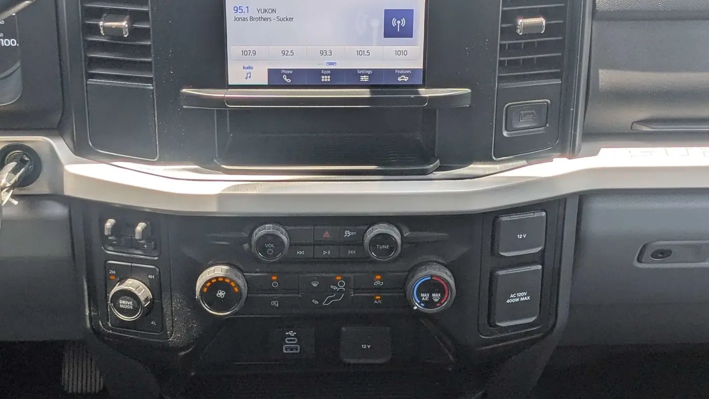 2026 Ford F-250 Super Duty Platinum