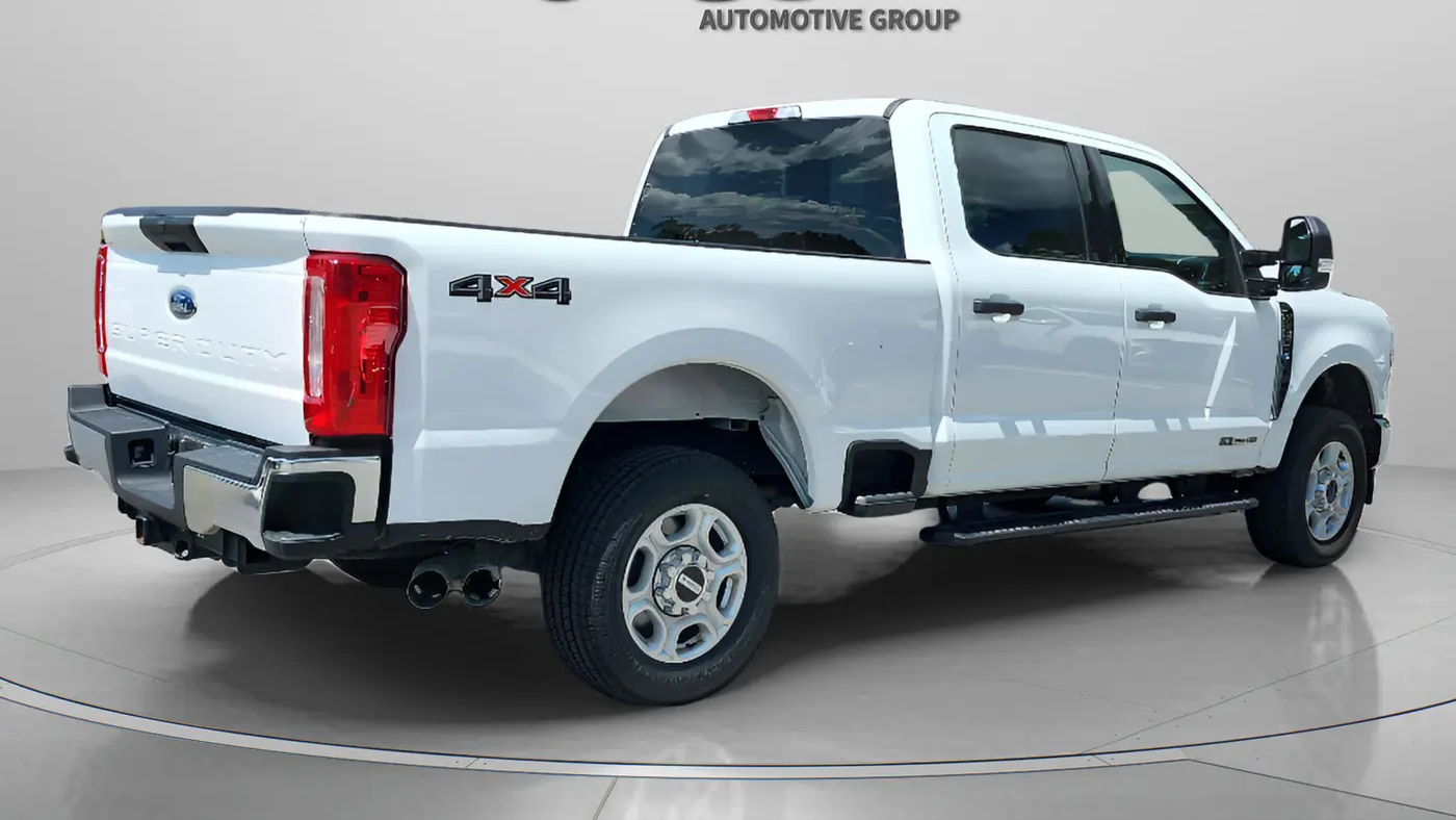 2026 Ford F-250 Super Duty XLT