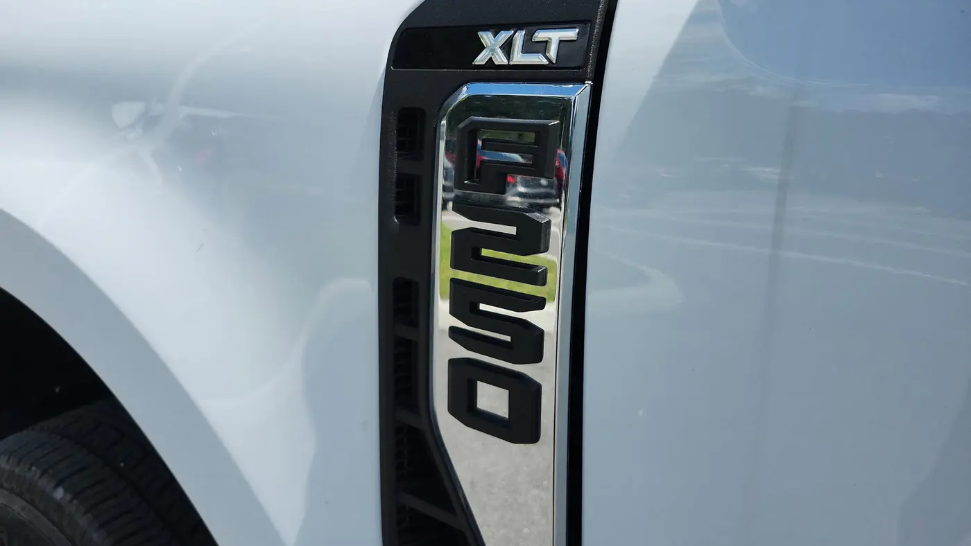 2026 Ford F-250 Super Duty XLT