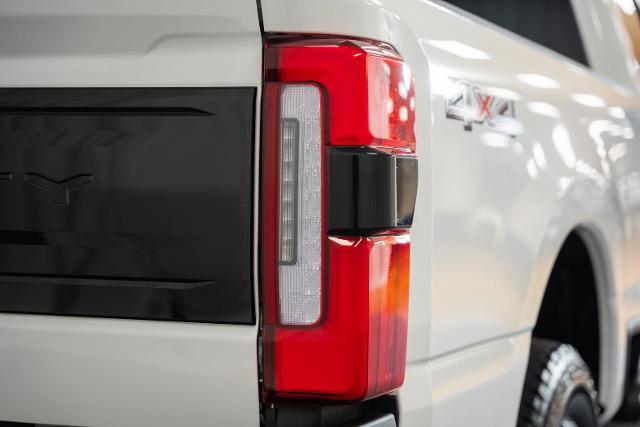 2026 Ford F-250 - $77,001