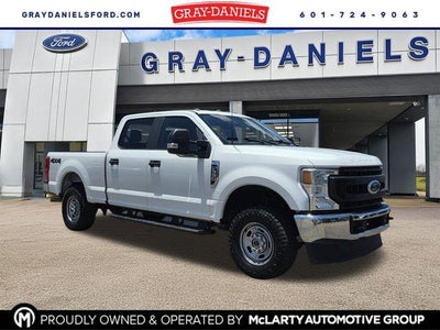 2022 Ford F-350 Super Duty 4X4 XL 4DR Crew Cab 6.8 FT. SB SRW Pickup