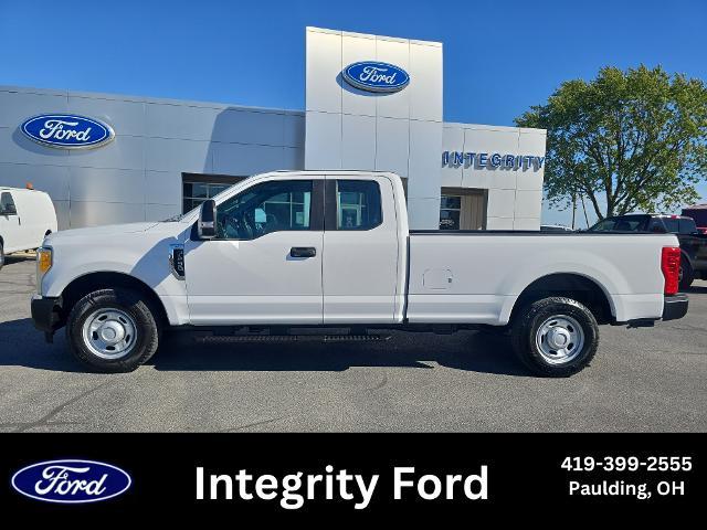 2017 Ford F-250 - $24,995