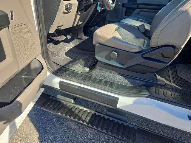 2017 Ford F-250 - $24,995