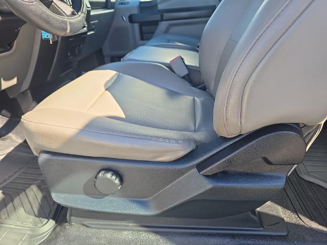 2017 Ford F-250 - $24,995