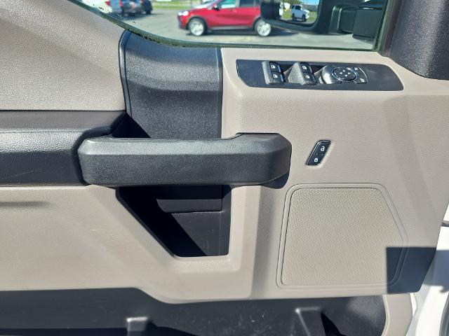 2017 Ford F-250 - $24,995