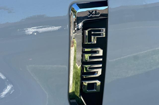 2022 Ford F-250 - $28,994