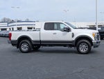 2017 F-250 Super Duty Thumbnail 3