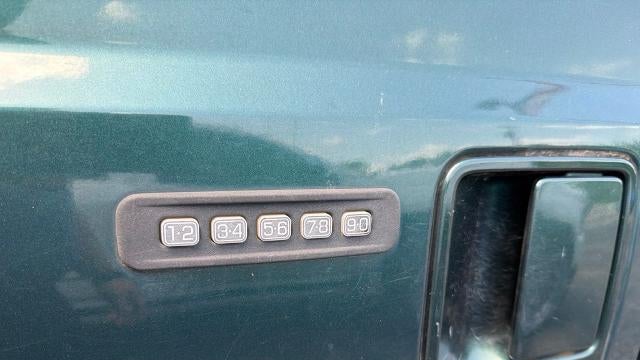2011 Ford F-250 Super Duty XL