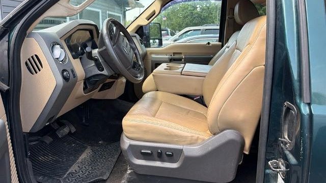 2011 Ford F-250 Super Duty XL