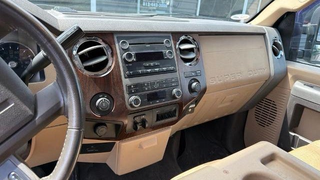 2011 Ford F-250 Super Duty XL