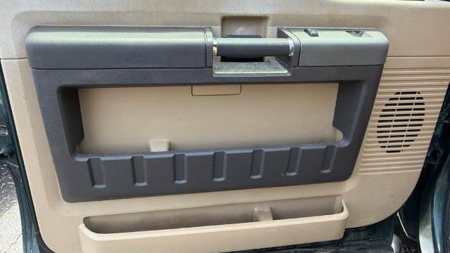 2011 Ford F-250 Super Duty XL