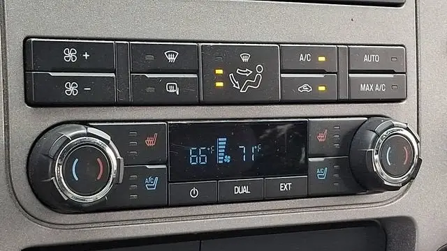 2013 Ford F-250 Super Duty Lariat