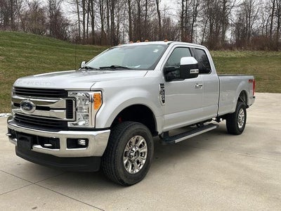 2017 Ford F-250 Super Duty 4X4 Lariat 4DR Supercab 6.8 FT. SB Pickup