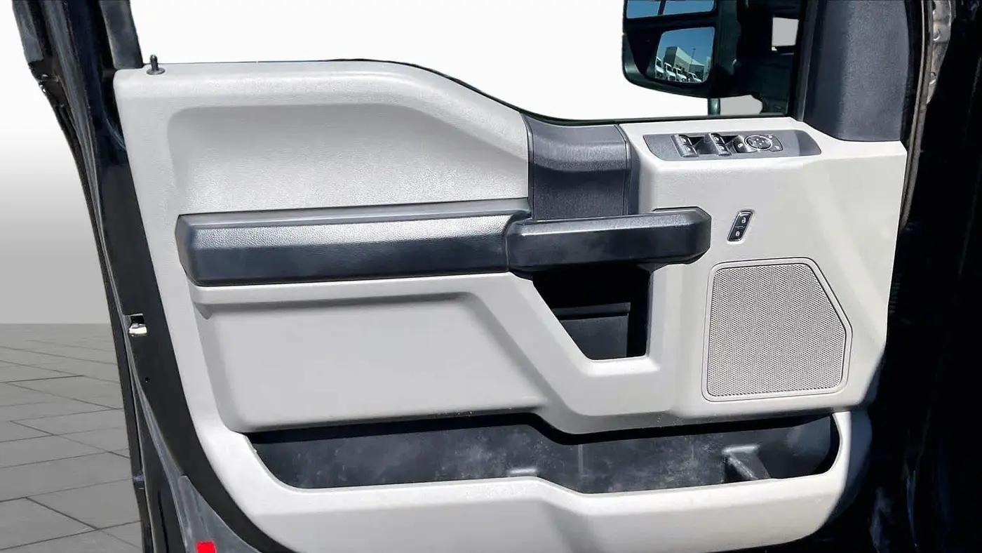 2017 Ford F-250 Super Duty Lariat