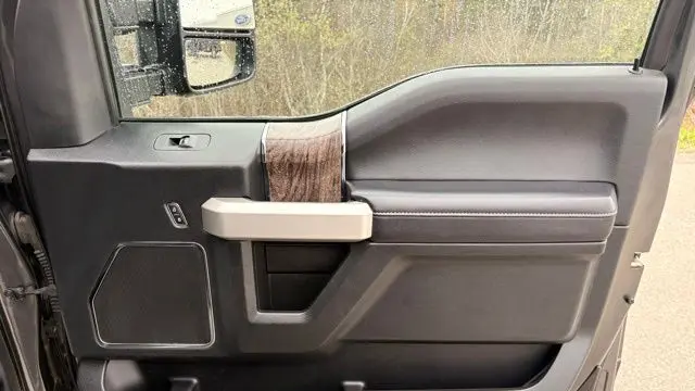 2019 Ford F-250 Super Duty Lariat