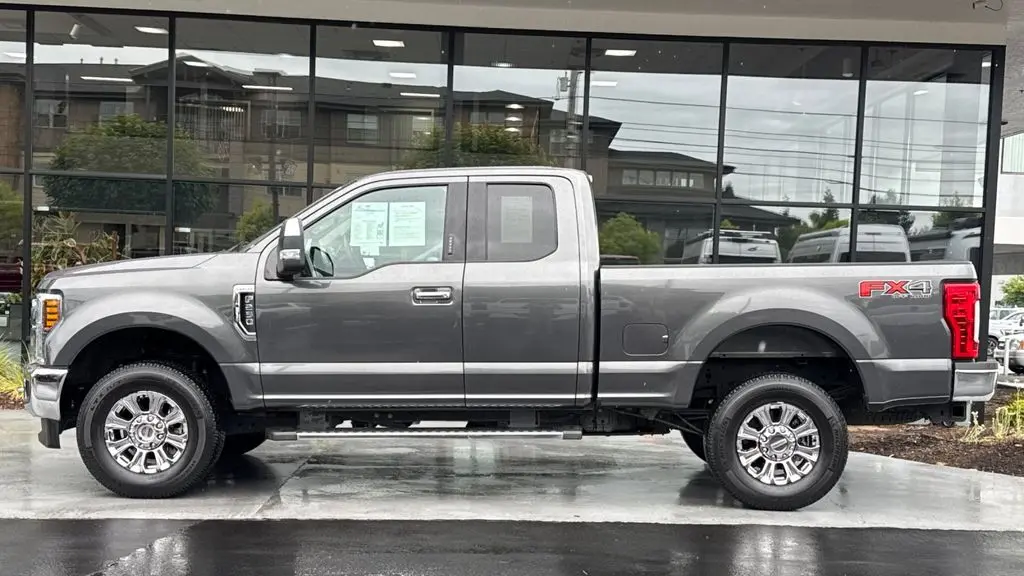 2019 Ford F-250 Super Duty Lariat