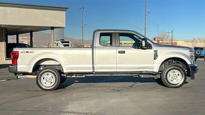 2022 Ford F-250 Super Duty 4X4 XL 4DR Supercab 6.8 FT. SB Pickup