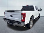 2017 F-250 Super Duty Thumbnail 4