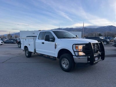 2021 Ford F-250 Super Duty 4X4 XL 4DR Supercab 6.8 FT. SB Pickup