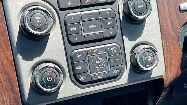 2015 Ford F-250 Super Duty Lariat