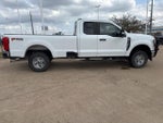 2023 F-250 Super Duty Thumbnail 8