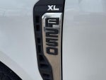 2023 F-250 Super Duty Thumbnail 12