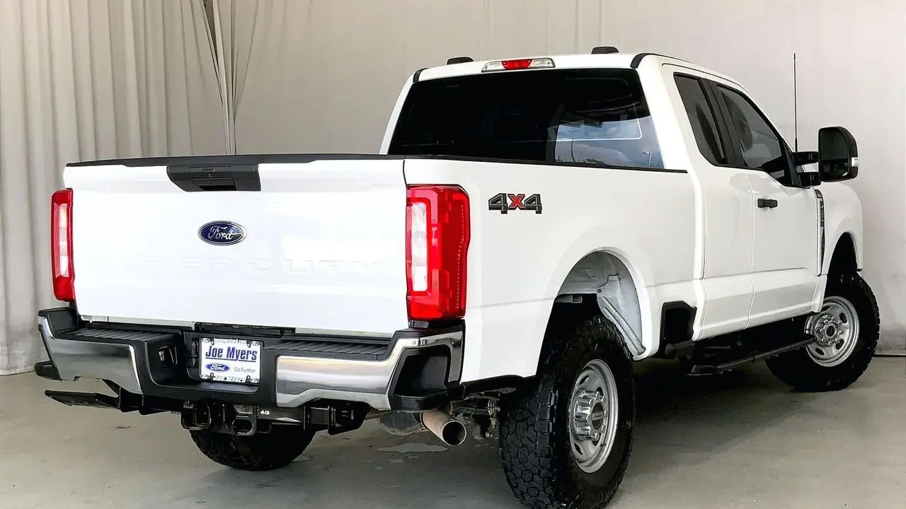 2024 Ford F-250 Super Duty XLT