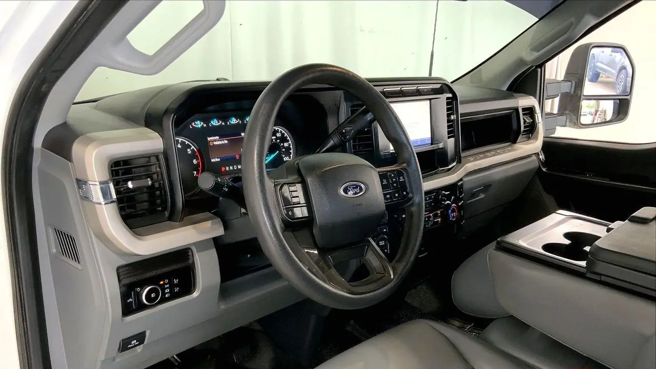 2024 Ford F-250 Super Duty XLT