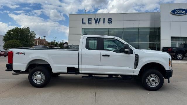 2024 Ford F-250 Super Duty XLT