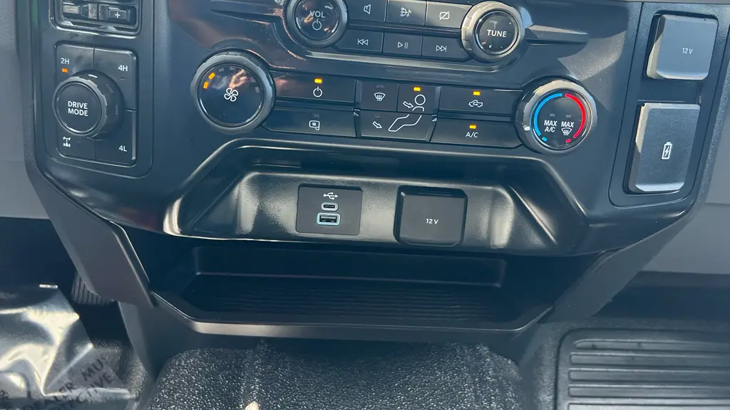 2024 Ford F-250 Super Duty XLT