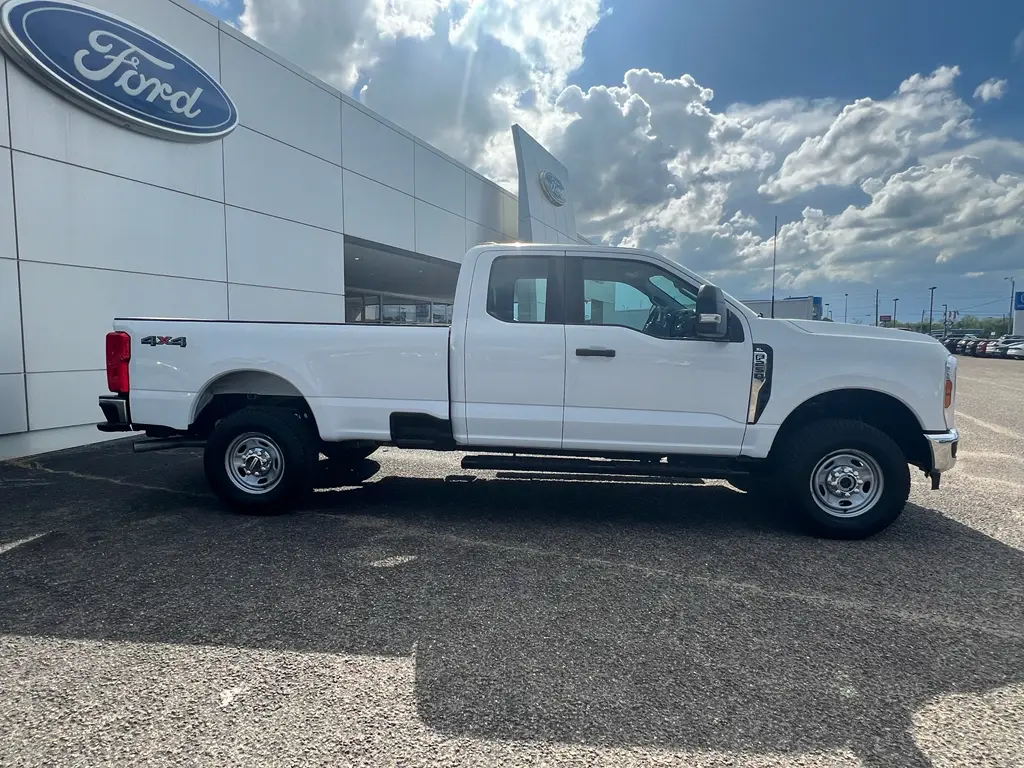 2024 Ford F-250 - $38,585