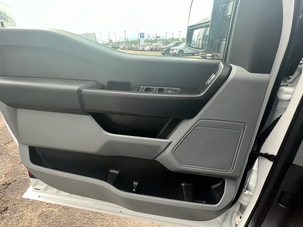 2024 Ford F-250 - $38,585
