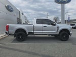 2024 F-250 Super Duty Thumbnail 2