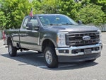 2023 F-250 Super Duty Thumbnail 2