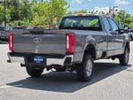 2023 F-250 Super Duty Thumbnail 3