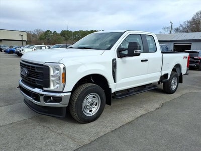2024 Ford F-250 Super Duty 4X4 XLT 4DR Supercab 6.8 FT. SB Pickup