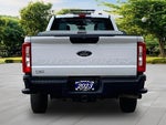 2023 F-250 Super Duty Thumbnail 4