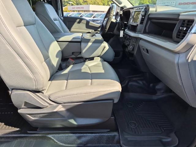 2024 Ford F-250 - $44,900