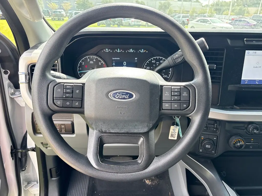 2023 Ford F-250 - $47,001