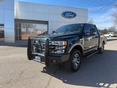 2022 Ford F-250 Super Duty 4X4 Lariat 4DR Supercab 6.8 FT. SB Pickup