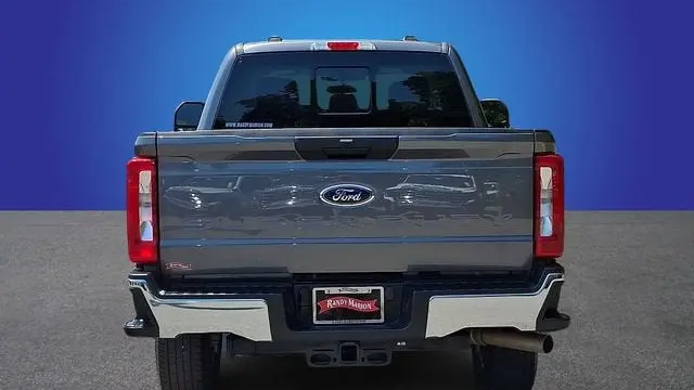 2024 Ford F-250 Super Duty XLT