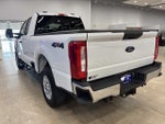 2023 F-250 Super Duty Thumbnail 6