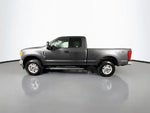 2017 F-250 Super Duty Thumbnail 4