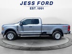 2023 F-250 Super Duty Thumbnail 2