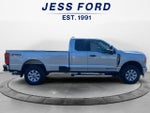 2023 F-250 Super Duty Thumbnail 6