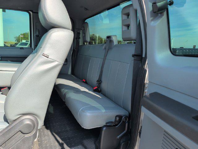 2016 Ford F-250 - $19,175