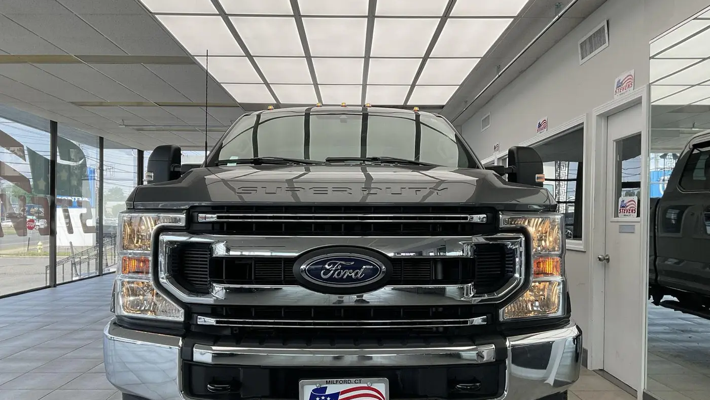 2022 Ford F-350 Super Duty Lariat