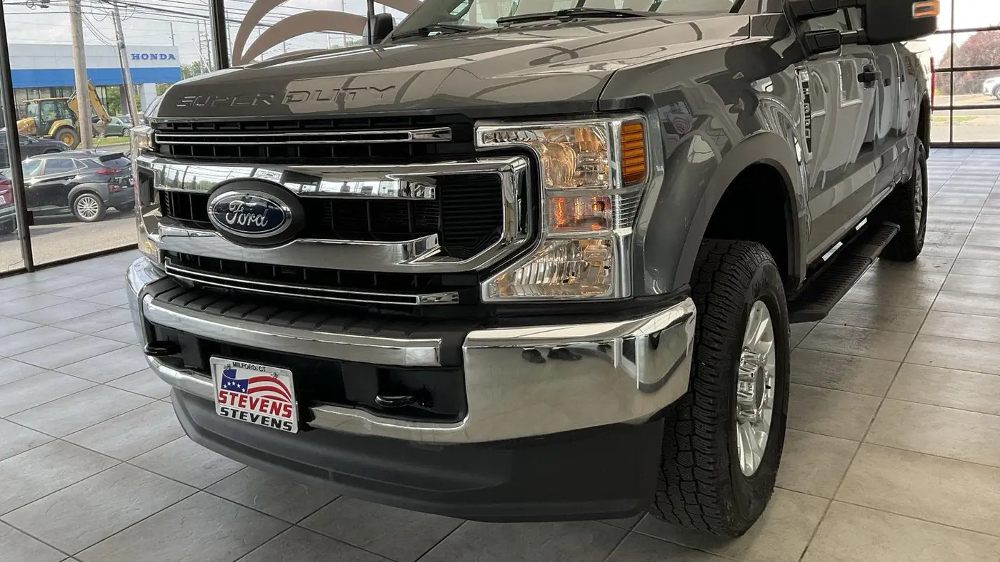 2022 Ford F-350 Super Duty Lariat