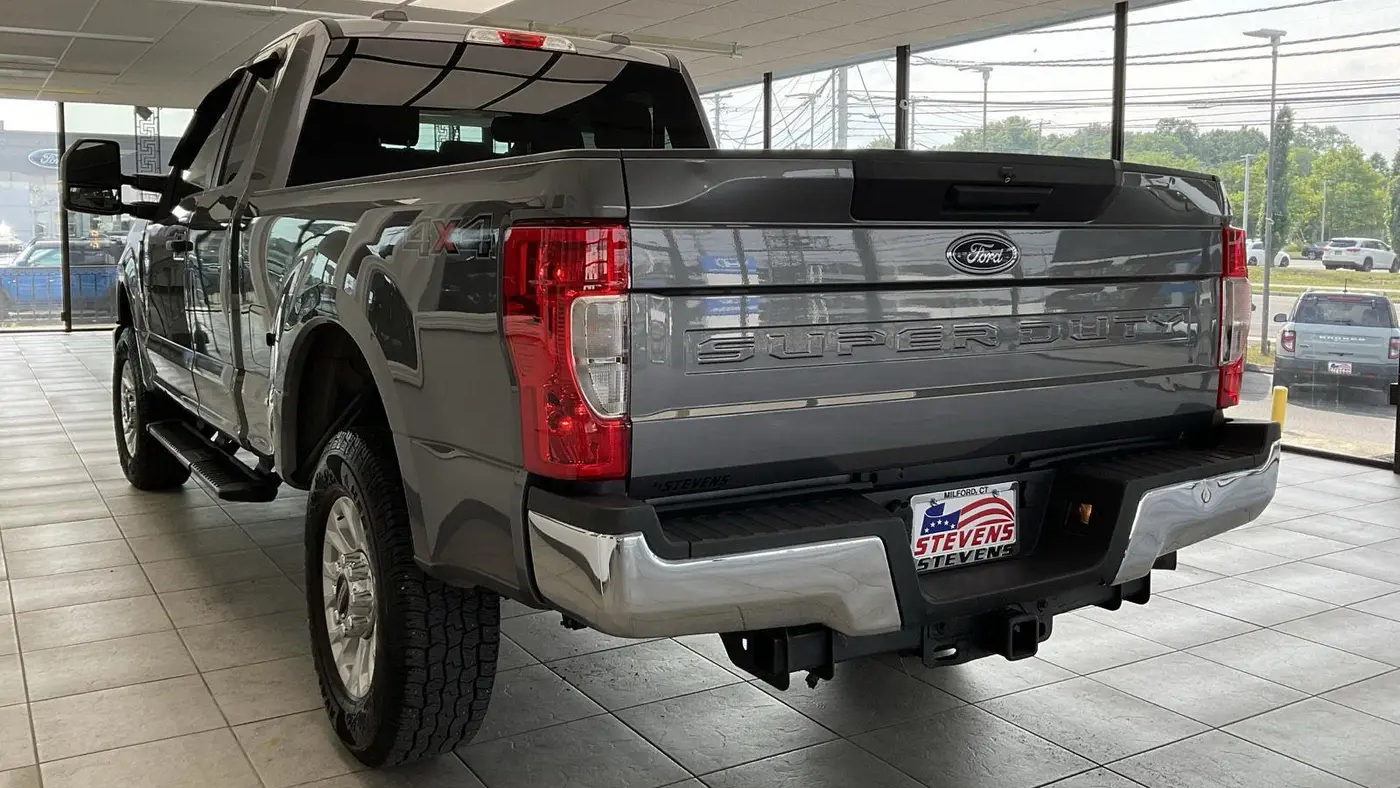 2022 Ford F-350 Super Duty Lariat