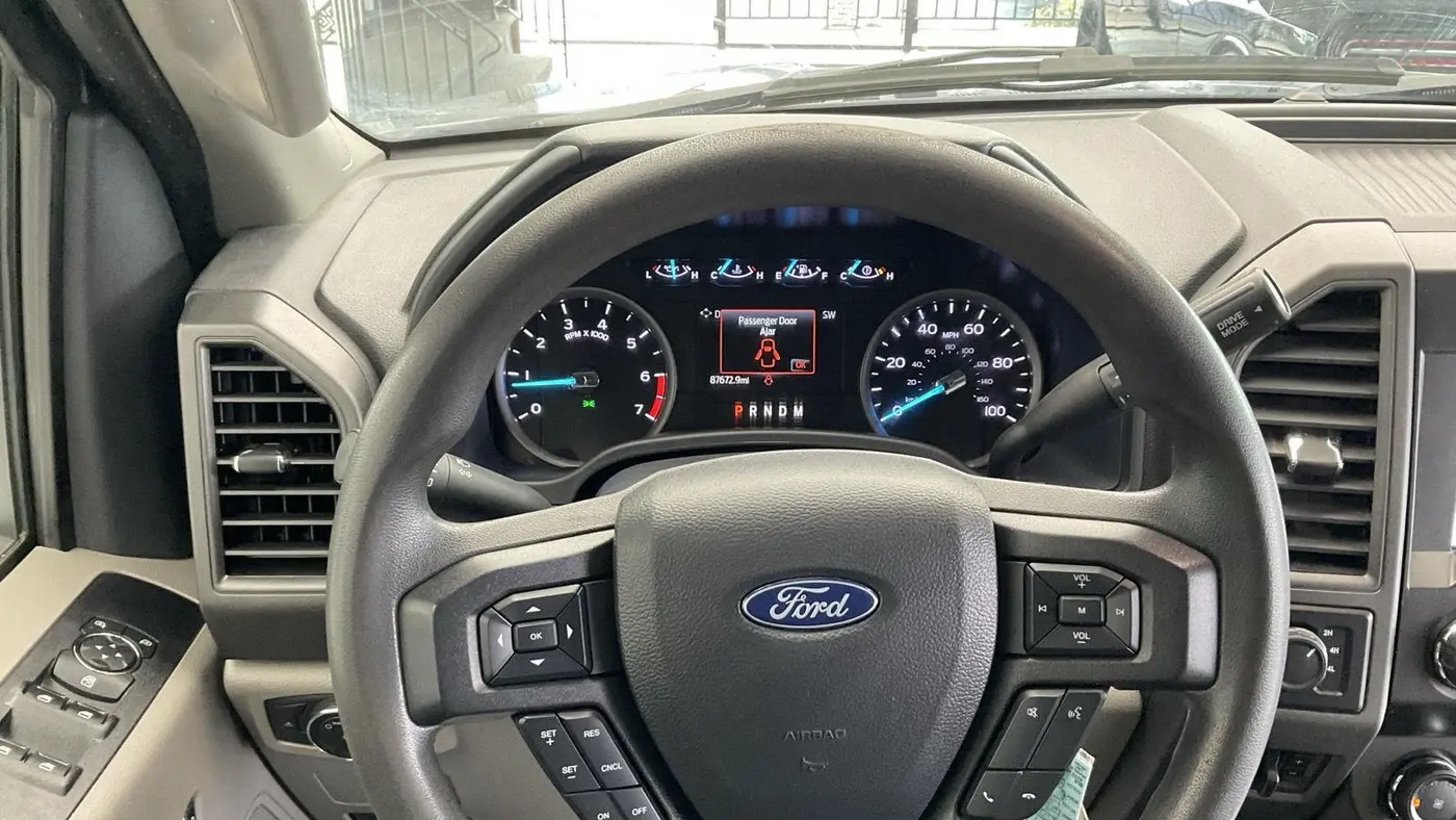 2022 Ford F-350 Super Duty Lariat